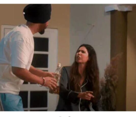 ਪੰਜਾਬੀ ਐਕਟ੍ਰਸ ਸੋਨਮ ਬਾਜਵਾ ਦੀ ਨਵੀ ਫਿਲਮ ਤੇ ਵਿਵਾਦ,ਫਿਲਮ ਵਿੱਚ ਹੱਥ ਵਿਚ ਸਿਗਰੇਟ ਤੇ ਸ਼ਰਾਬ ਦੀ ਬੋਤਲ ਫੜੇ ਨਜ਼ਰ ਆ ਰਹੀ ਹੈ ਸੋਨਮ,ਫਿਲਮ ਤੇ ਪਾਬੰਦੀ ਦੀ ਮੰਗ